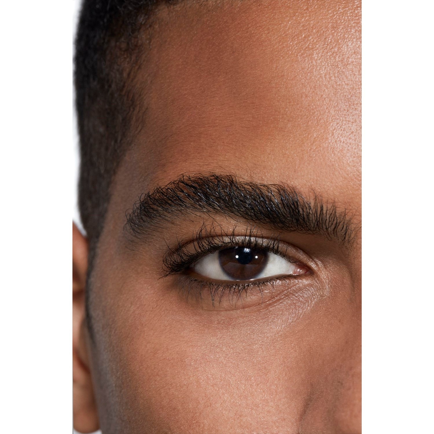 EL LÁPIZ DE OJOS 3 EN 1 PARA MÚLTIPLES LOOKS. ACABADO ULTRAMATE Y DE LARGA DURACIÓN